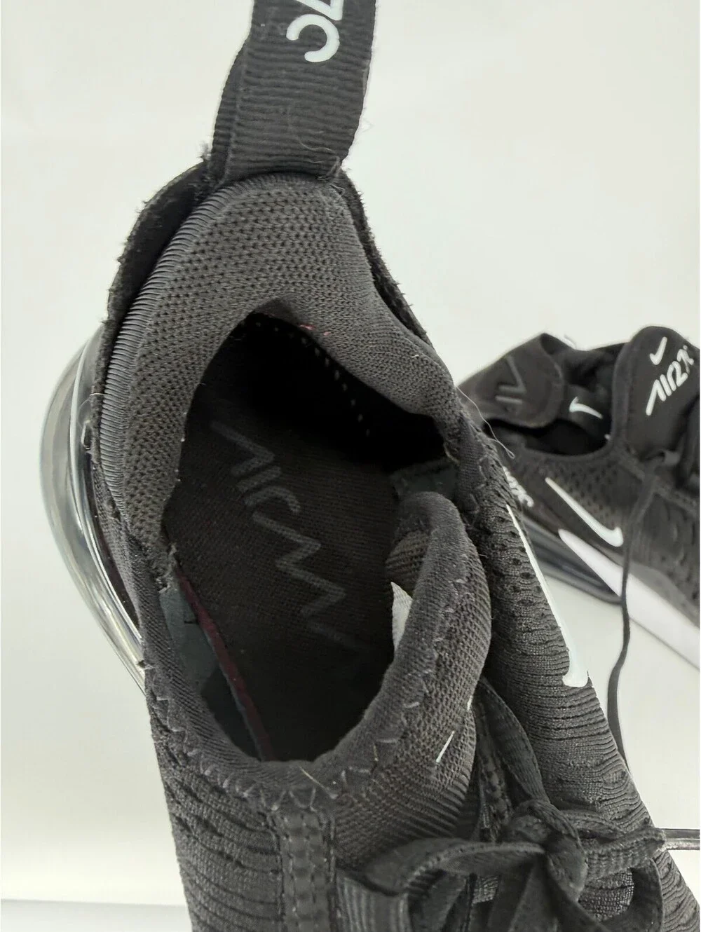 Nike Air Max 270 Black and White Women's Sneakers Size 8